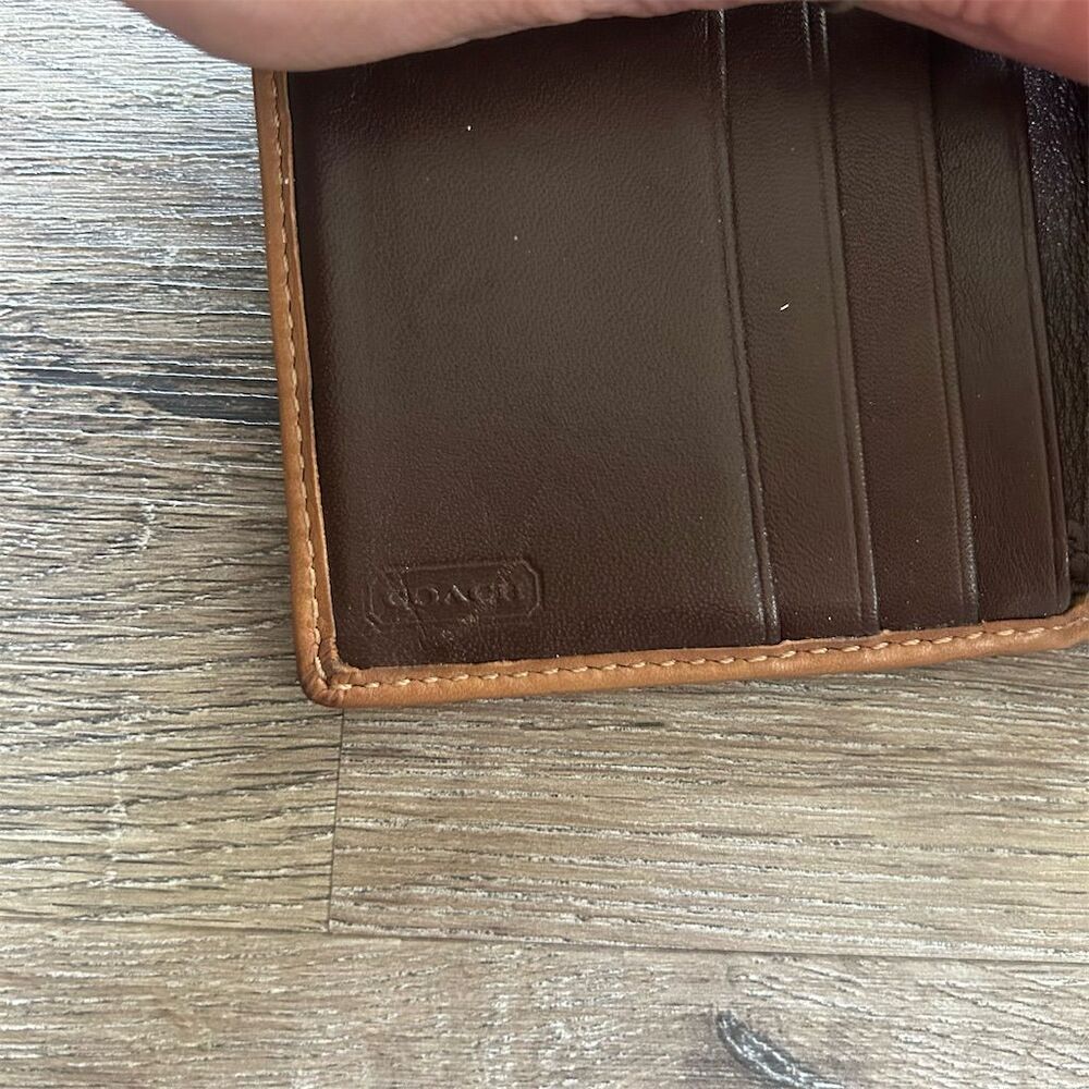 Coach Women's Brown Leather Wallet Credit Card Holder - Picture 7 of 11